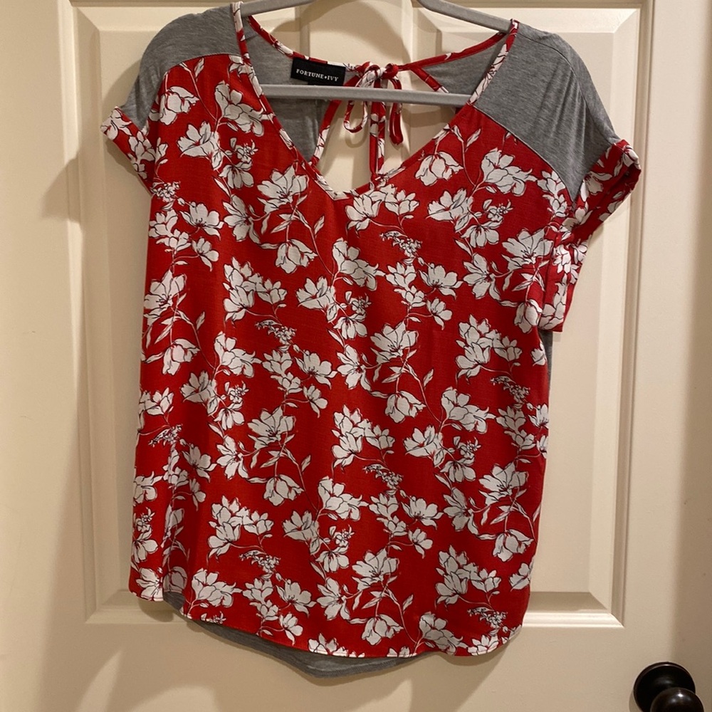 Women’s top by Fortune + Ivy size medium.